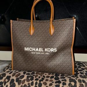 Micheal Kors Mirella Large Tote Bag Brown MK Signature Tote